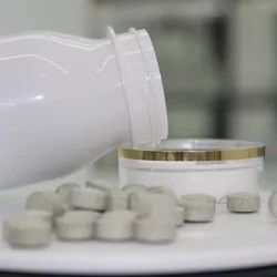 Customized Calcium Carbonate Breast Health Nutritonal Supplement 10000 Iu Vitamin D3 Tablets